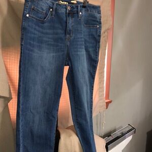 EUC Seven7 Jeans